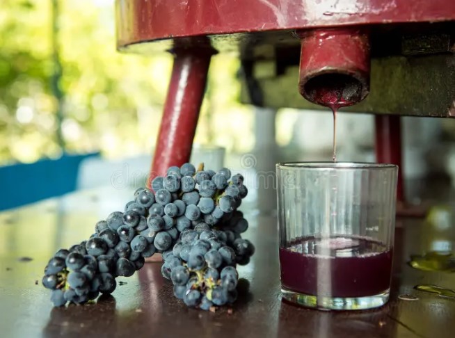 ചൈന ഗ്ലാസ് താഴ്ത്തി; ആഗോള വൈൻവിപണി വൻ പ്രതിസന്ധിയിൽ