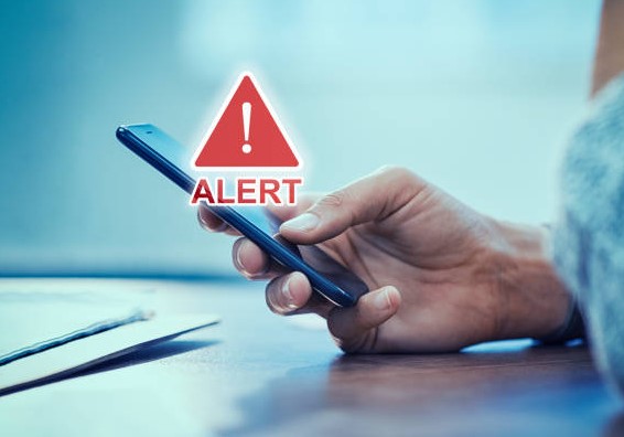 നിമിഷങ്ങൾക്കകം ദുരന്ത മുന്നറിയിപ്പുകൾ; ഇന്ത്യയിൽ 'സെൽ ബ്രോഡ്‌കാസ്റ്റ് അലർട്ട് സിസ്റ്റത്തിന്' തുടക്കമായി