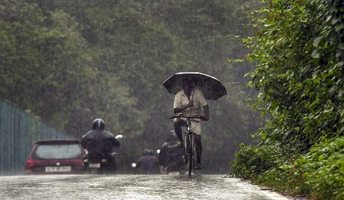 ഈ വർഷത്തെ  കാലവർഷം ജൂൺ ഒന്നോടെ