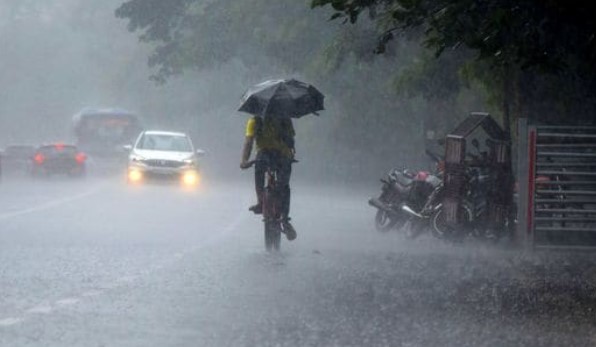 കാലവർഷം വൈകുന്നു; ജൂൺ 4-ന് കനത്ത മഴയോടെ കേരളത്തിൽ എത്താൻ സാധ്യത
