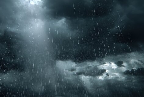 ബംഗാൾ ഉൾക്കടലിൽ ന്യൂനമർദ്ദം ശക്തമാകുന്നു; കേരളത്തിൽ മഴ കനക്കും